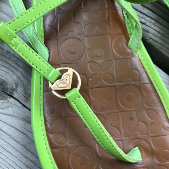 Green Roxy back-strap Sandals Size 8/9 - Picture 2 of 3